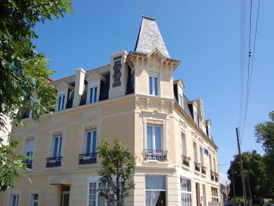 Dinard : Hôtel Les Alizés